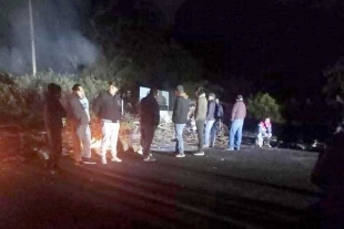 A los automovilistas que circulan por la zona se les recomienda buscar vías alternas