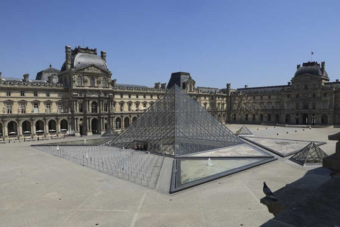 Museo Louvre resguarda obras artísticas de ucrania para protegerlas, revela directora