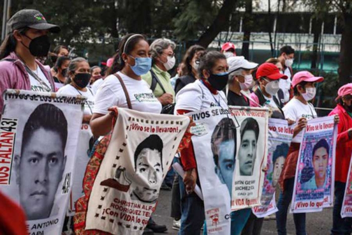 Ordenan investigar a marinos por manipulación de pruebas en caso Ayotzinapa