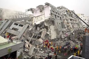 Número de víctimas fatales por sismo en China suben a 76; hay 26 desaparecidos