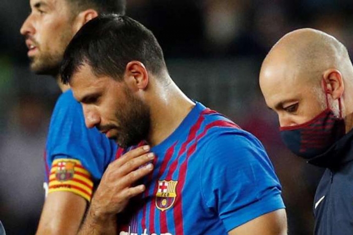 El Kun Agüero podría retirarse tras presentar patología cardíaca