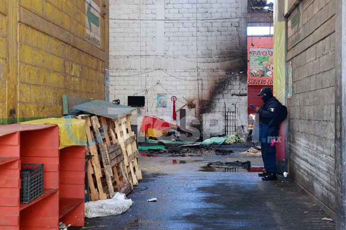 Detienen a integrantes de la mesa directiva de la Central de Abasto de Toluca