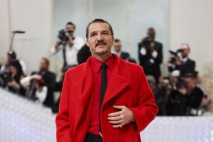 Pedro Pascal, Salma Hayek y Bad Bunny, entre los latinos que desfilaron en la Met Gala 2023