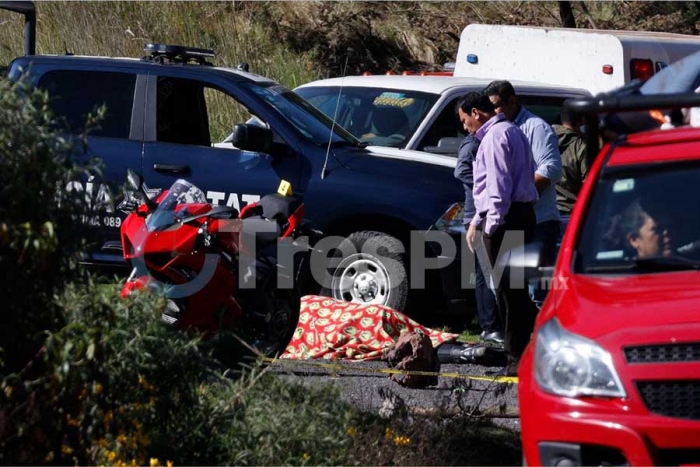 Disparan contra motociclista sobre la carretera La Marquesa-Tenango