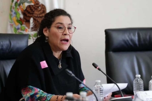 Lenia Batres asume cargo de ministra; dice que la Corte se ha extralimitado