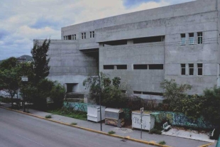 Durante su intervención, el PRI señaló una grave crisis en el sector salud desde 2019, tras la eliminación del Seguro Popular por parte de Morena y sus aliados. 