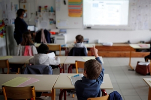 Padres de familia piden regreso a clases presenciales hasta semáforo verde