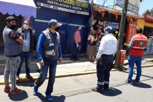 Toluca realiza operativos para inhibir comercios no esenciales fines de semana