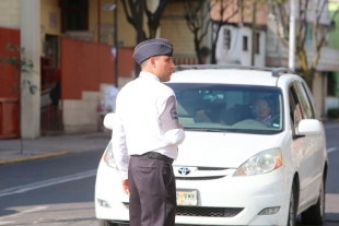 Desertan 40 cadetes, asegura JuanRo que programa avanza