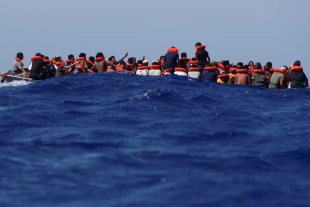 Al menos 41 muertos en un naufragio cerca de la isla italiana de Lampedusa