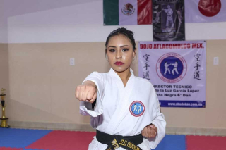 Itzel González Contreras, estudiante de la UAEMéx, representará a México en Campeonato Panamericano de Karate Do 2025