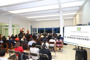 El H. Consejo Universitario aprobó por unanimidad derogar el acuerdo de sucesión del 12 de mayo pasado