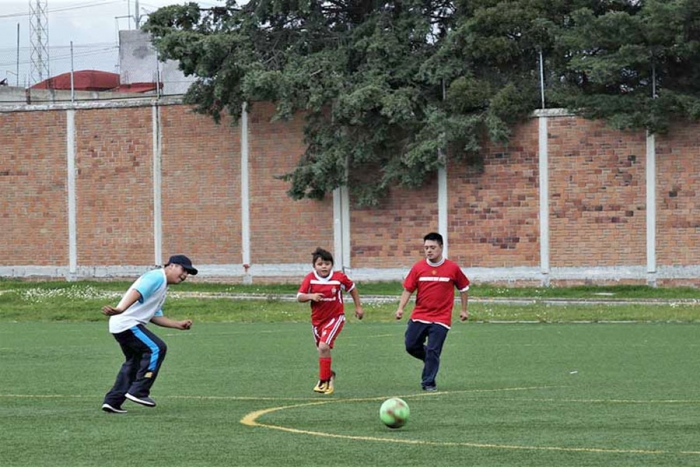 Participa Edomex en encuentro de fútbol para personas con Síndrome de Down