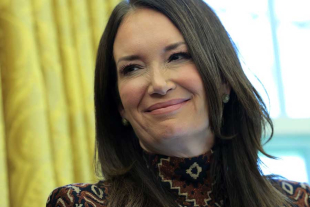 La mandataria detalló que la reunión tiene que ver principalmente con el tema del cierre de la frontera al ganado decretado por Washington.