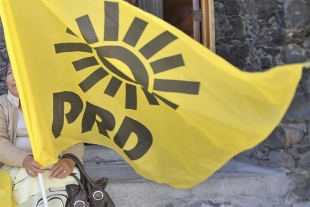 Crisis en PRD deja al partido sin representación en Toluca