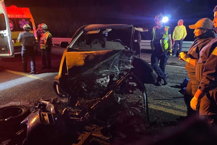 Mueren cinco personas en la autopista a Valle de Bravo