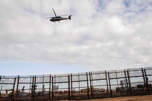 Texas envía helicópteros a frontera con México y promete endurecer leyes contra migrantes