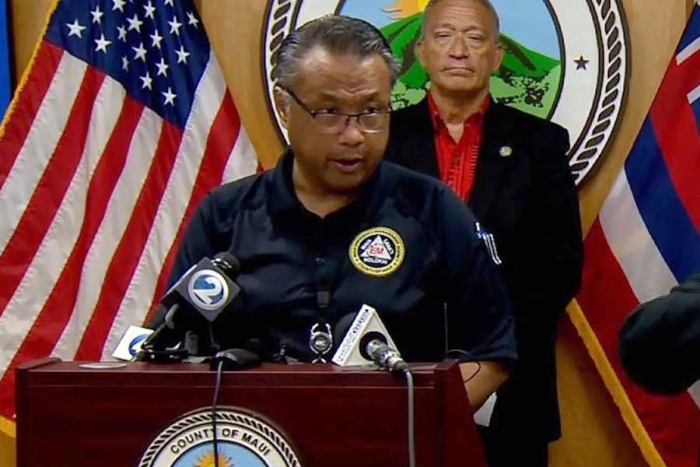 Renuncia jefe de emergencia de Maui, en Hawái, criticado por gestión en incendios