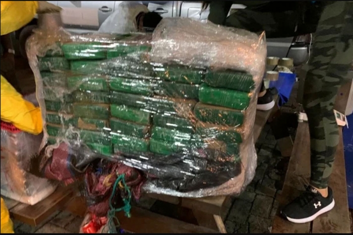 Decomisan 102 kilos de cocaína en Manzanillo