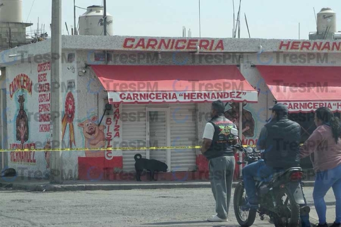 Asalto a balazos en carnicería de Metepec deja un herido.