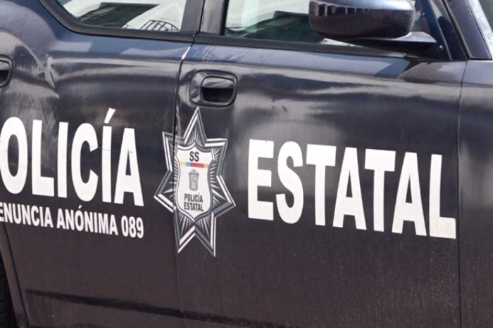 El sujeto que iba en la bicicleta insultó y atacó físicamente a un policía,