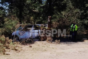 Elementos de seguridad corroboraron que se trataba de un vehículo Nissan March