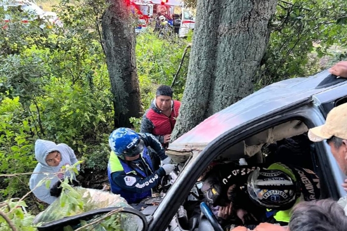 Accidente de tránsito en Acambay deja como saldo una persona sin vida y cinco lesionados