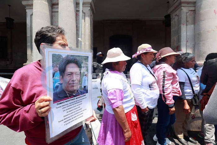 Integrantes del colectivo Haz Valer mi Libertad cumplen 90 días de plantón