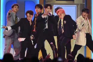 Seguidoras de la agrupación surcoreana BTS han presionado para que se lance el mapa de boletos con previos previo a su venta.