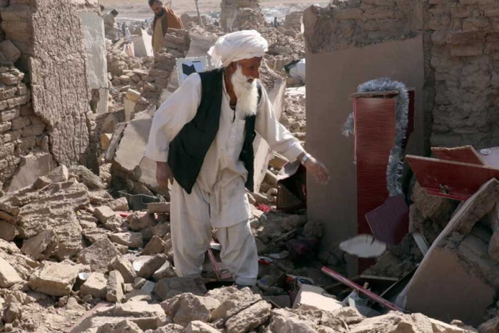 Terremoto deja más de 2 mil muertos en Afganistán