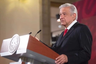 Se debe moralizar al país tras violencia en Estadio Corregidora: AMLO