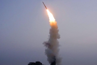 Corea del Norte lanza misil balístico para submarino