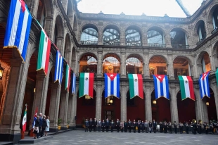 AMLO entregará al presidente cubano Díaz-Canel la orden del Águila Azteca