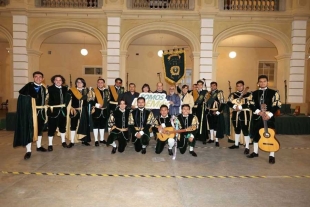 Estudiantina “Verde y Oro” de la UAEMéx festejó 57 aniversario