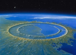 El asteroide Chicxulub golpeó la costa mexicana, causando intensas perturbaciones ambientales y la extinción del 76% de la vida marina