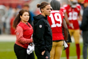 Conoce a Katie Sowers, la primera mujer que disputará un Super Bowl