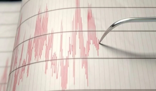 Terremoto de 6.7 sacude la isla de Filipinas; deja daños en edificios