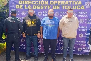 Al acudir al sitio, los oficiales ubicaron el automóvil señalado.