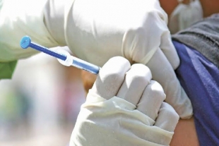 Empresas logran inmunizar a personal para mantener productividad durante pandemia