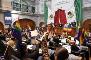 Tras más de una década de lucha social, son aprobados los “Matrimonios igualitarios” en Edomex