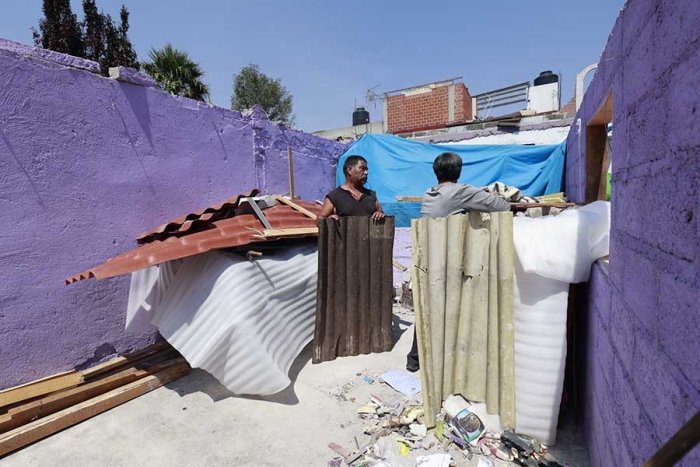 Sin un techo donde pasar la noche, esta familia tendrá que buscar donde dormir