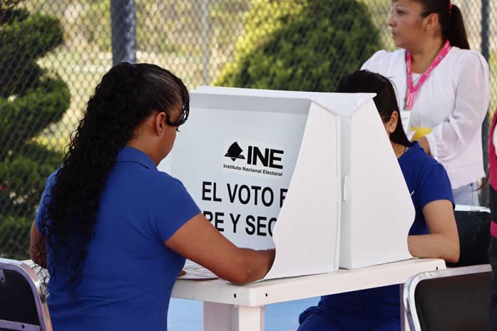 El Secretario de Seguridad informó que para el proceso electoral del 2 de junio se prevé que un aproximado de 14 mil elementos de la Policía Estatal realicen labores de vigilancia.