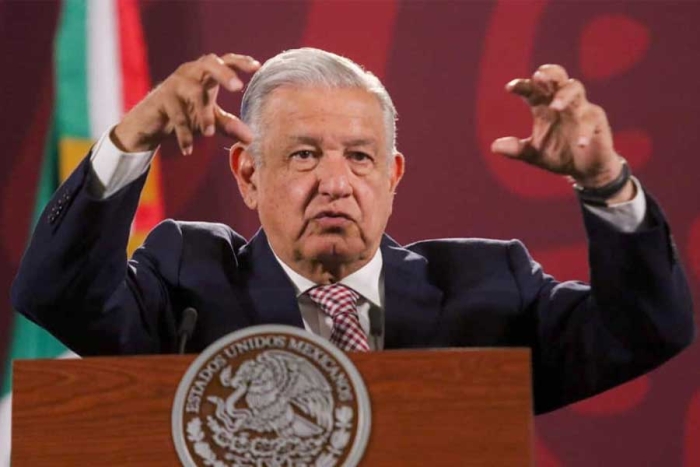 AMLO acusa que los ministros en México son los mejores pagados en el mundo