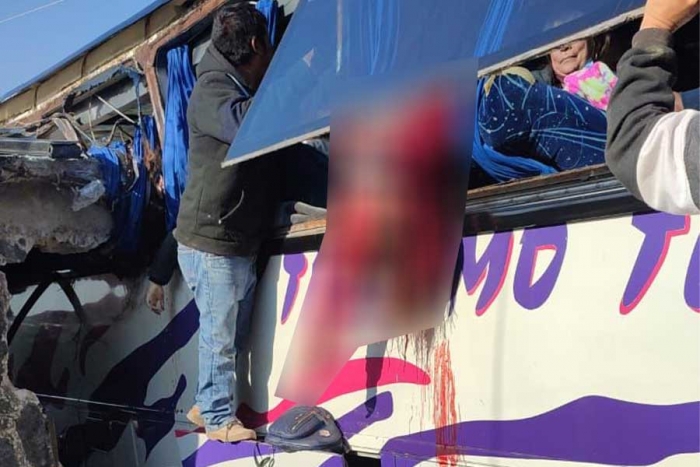 Camionazo en Joquicingo; 4 muertos y más de 40 heridos.