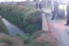 Localizan cadáver en canal de aguas negras en San Mateo Otzacatipan
