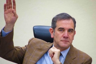 Lorenzo Córdova se despide de la Junta Ejecutiva del INE