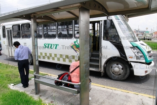 Baja aforo un 60% en transporte público