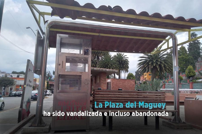 En el abandono Jardín del Maguey y módulos de lectura en Metepec