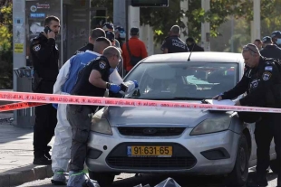 Un ataque contra civiles en Jerusalén deja al menos 3 muertos