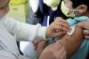 Francia inicia inmunización contra Covid-19 en menores